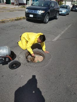 Destapacaños desazolve de tuberías sanitarias e hidráulicas en la <b>Colonia Santa María La Ribera</b>